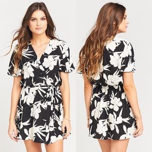 New Show Me Your Mumu M Whitney Wrap black floral